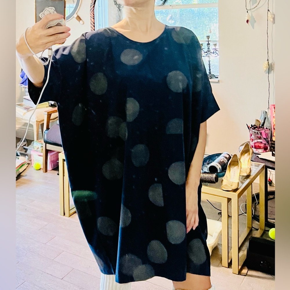 NEW WITH TAGS Sandy polka dot deep blue kaftan S